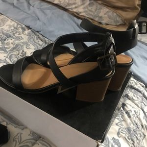 Open toe sandals